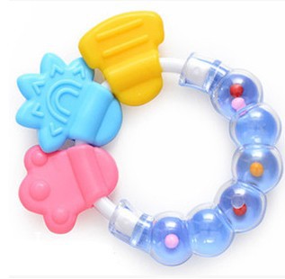 Silicone Necklace Teethers ***FREE INSURED SHIPPING.